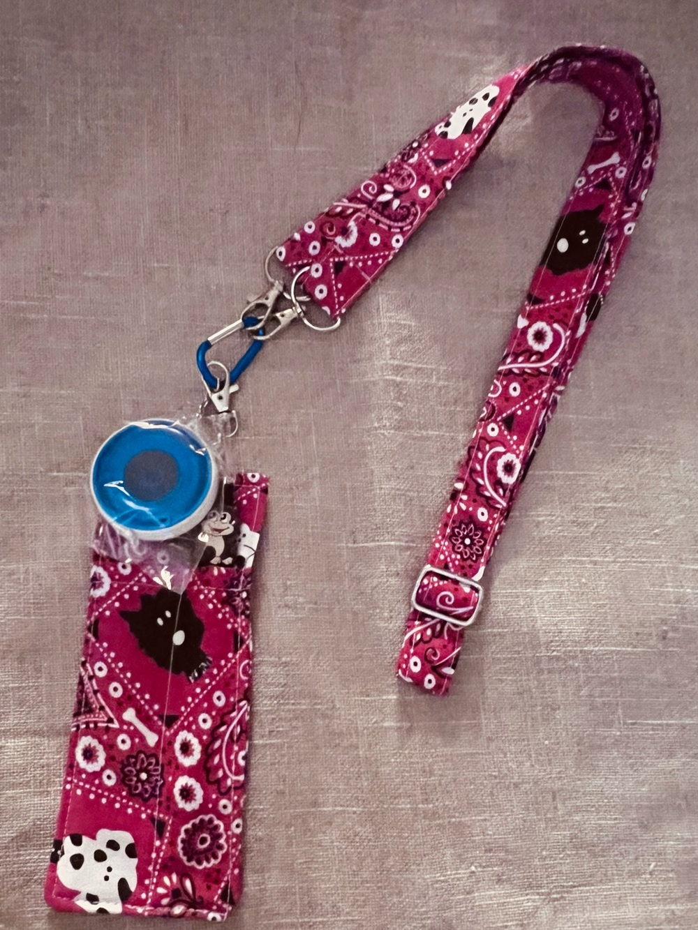 Handmade adjustable lanyard organizer | Measuring Tape Holder | Pen Holder